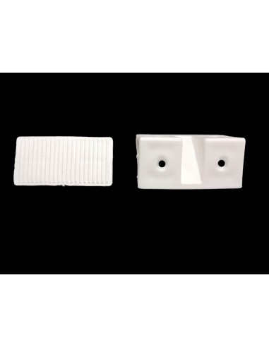 Fijación para mueble blanco